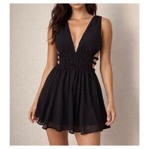 Lucy in the Sky sleeveless plunging neckline black side cutout mini SZ SM